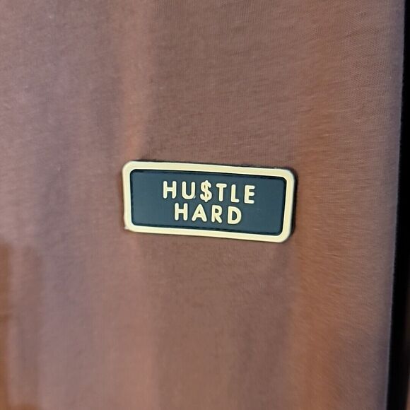 NWT TRIUMPH TRAGEDY STAY HUMBLE HUSTLE HARD TSHIRT BROWN MED - Picture 2 of 10